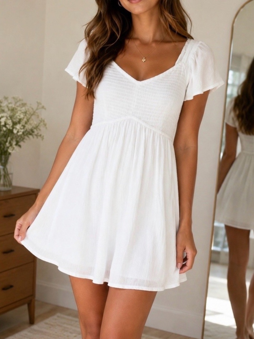 Hollister | White Flutter Sleeve Smocked Skort Dress | Size Extra Small